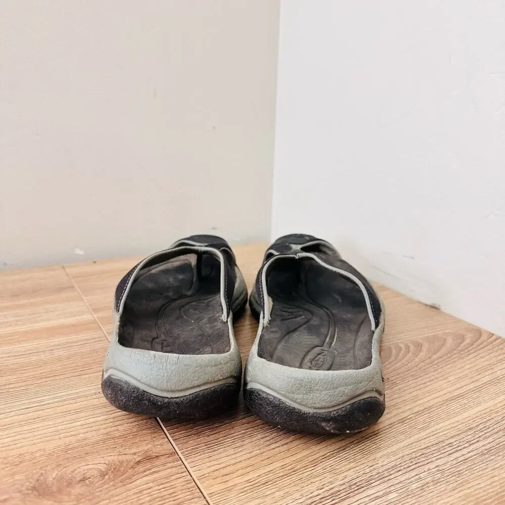 Keen Black Thong Sandals Men’s Size 9